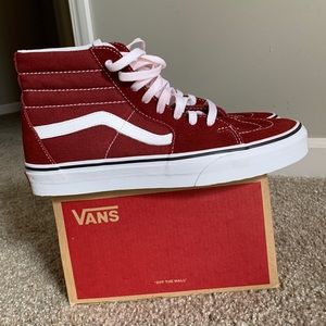 Vans Sk8-hi tops BRAND NEW. NEVER WORN